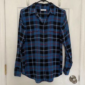 100% silk EQUIPMENT Femme button down in size S/P